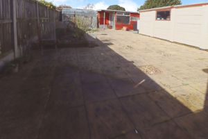 MALTINGS ROAD- click for photo gallery